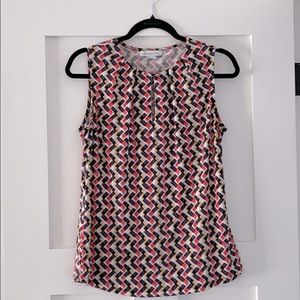 Liz Claiborne Shell: Size: M